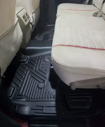 Tapis installé dans une Mazda 3 2023